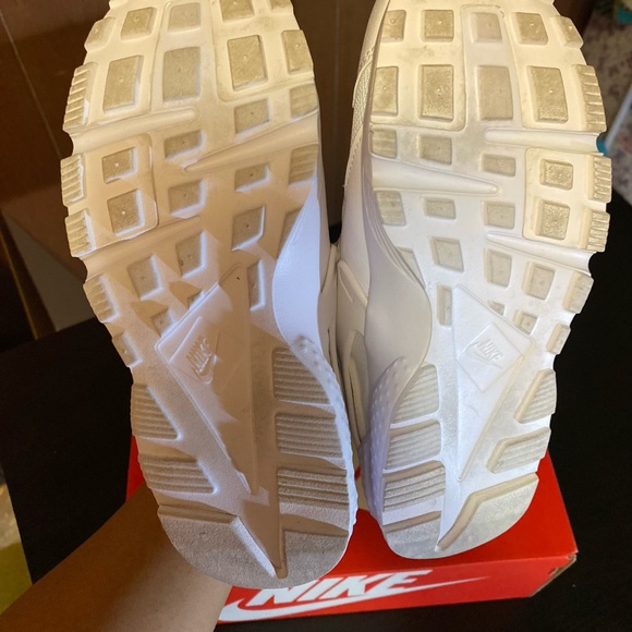NIKE HUARACHE RUN (Girls) - Picture 7 of 7